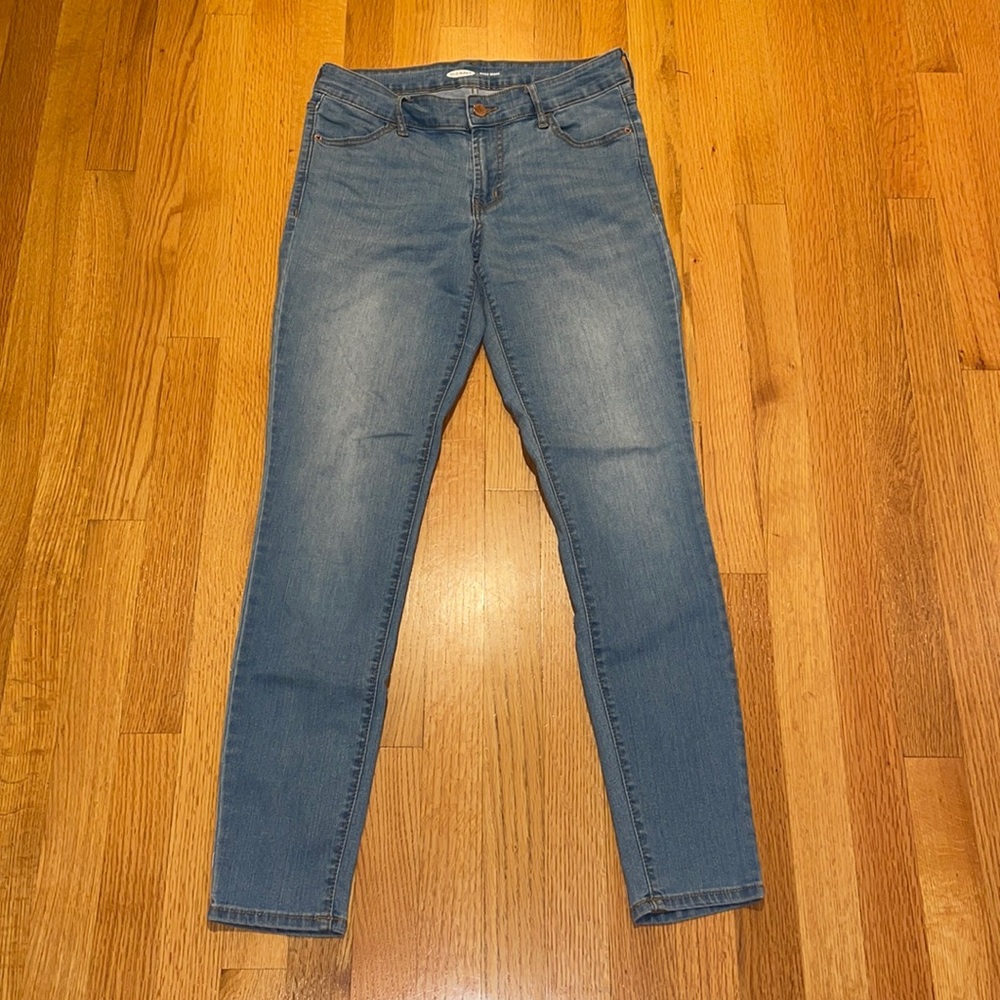 Old Navy Light Blue Super Skinny Jeans Size 4